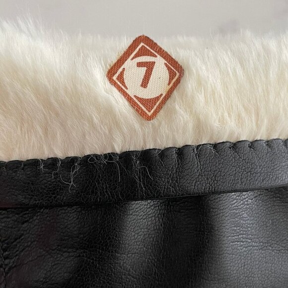 Hudson's Bay Outdoor Classic Leather Fur Lined Gloves Black + Cream Sz OS NWOT - Picture 5 of 7